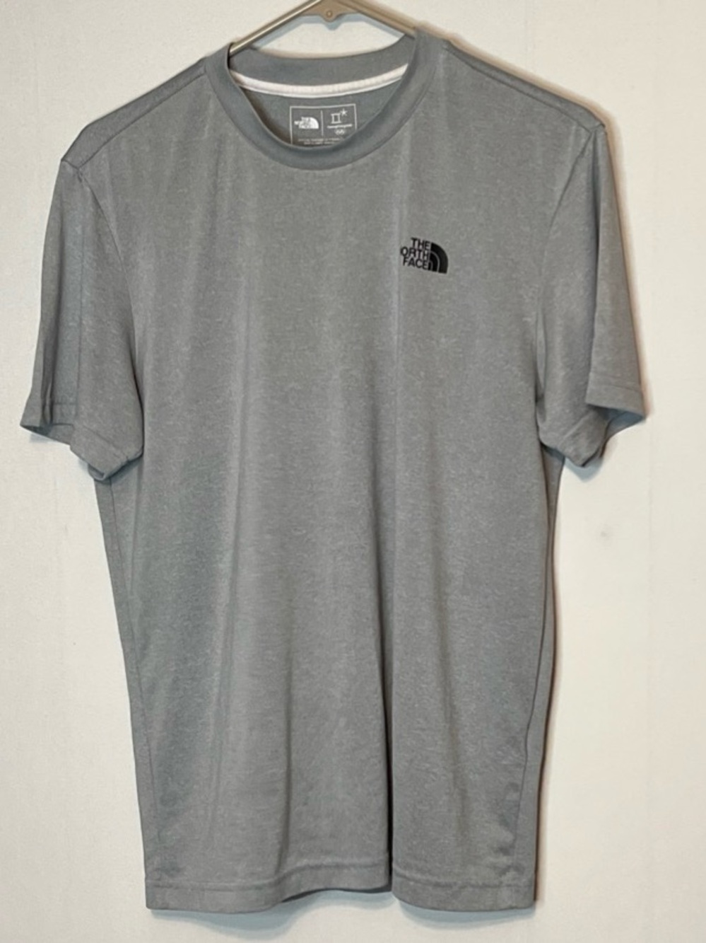 The North Face Tee Short Sleeve Pyeong Chang 2018 Winter Olympics Mens Large.